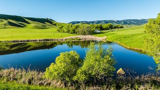 42 Shepards Rd, Big Horn, WY 82833