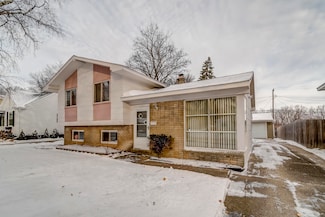 771 4th Ave, Pontiac, MI 48340