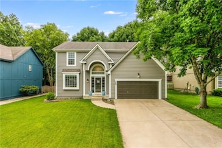 1421 E 155th St, Olathe, KS 66062