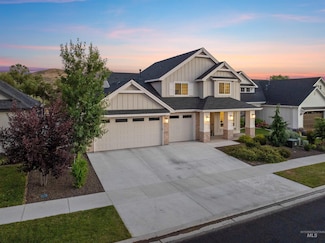 8677 W Suttle Lake Dr, Boise, ID 83714