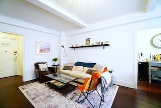 162 W 56th St Unit 804, New York, NY 10019