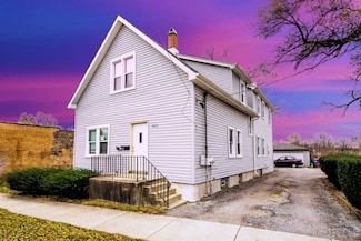 2629 Broadway St, Blue Island, IL 60406