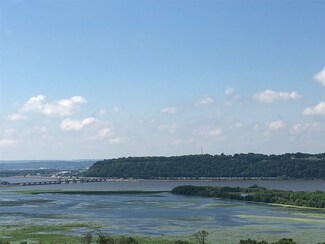 L5 Bluff Hollow Tr, Jamestown, WI 53811