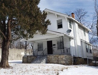 4401 Montgall Ave, Kansas City, MO 64130