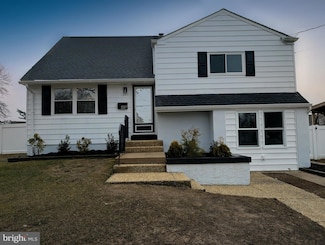 227 San Pedro Dr, Glendora, NJ 08029