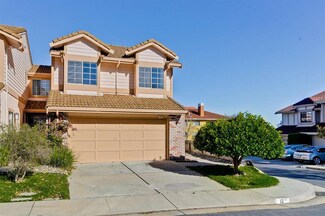 12 Amy Dr, San Mateo, CA 94403