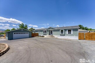 522 Glenmyra Cir, Sun Valley, NV 89433