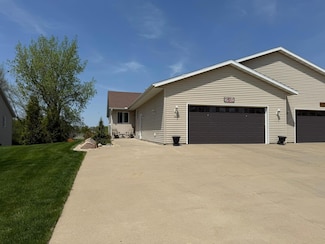 522 Delaware St SW, Lonsdale, MN 55046