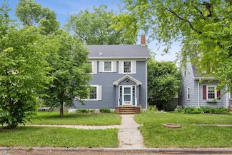 1035 1st St N, Fargo, ND 58102