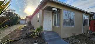 6123 Bromley Ave, Oakland, CA 94621