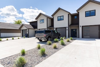 4394 Brookside Ln, Bozeman, MT 59718