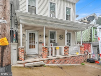 417 E Arch St, Pottsville, PA 17901