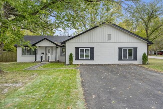 1600 N Hayes Ave, Springfield, MO 65803