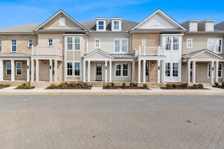 220 Nearwater Place, Hendersonville, TN 37075