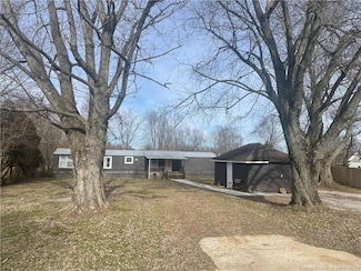 156 W 3rd St, Campbellsburg, IN 47108