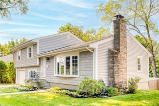 63 Elmcroft Ave, Providence, RI 02908