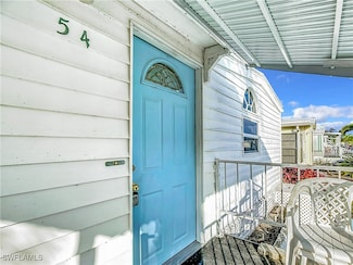 54 La Fonda Ln, North Fort Myers, FL 33903