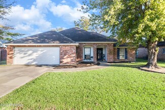 402 Sara Dee Pkwy, Lafayette, LA 70508