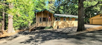 24040 Hitching Post Rd, Sonora, CA 95370