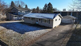 1437 Vista Ln, Willmar, MN 56201