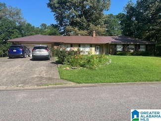 2215 Vicki Dr, Birmingham, AL 35235