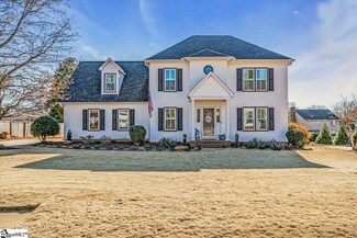 15 Chariot Ln, Simpsonville, SC 29681