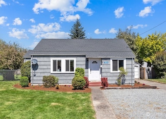 1009 E Orange Ave, Burlington, WA 98233