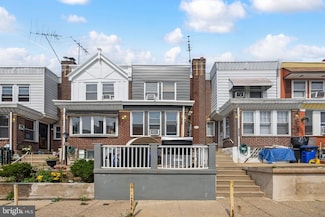 4028 Howland St, Philadelphia, PA 19124