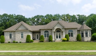 99 Elizabeth St, Feeding Hills, MA 01030