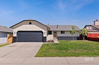 8736 W Canterbury St, Boise, ID 83704