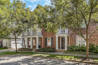 1011 Cumberland Park Dr, Franklin, TN 37069