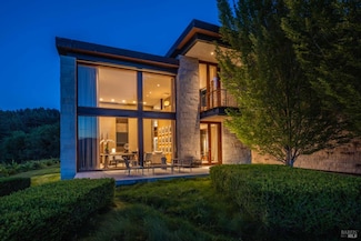 7596 Sonoma Mountain Rd, Glen Ellen, CA 95442