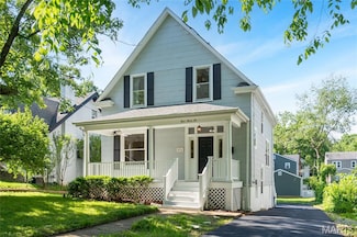 436 Tuxedo Blvd, Saint Louis, MO 63119
