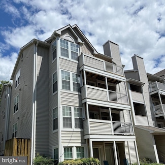 6330 Bayberry Ct Unit 813, Elkridge, MD 21075