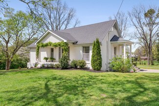 614 Woodett Dr, Nashville, TN 37211