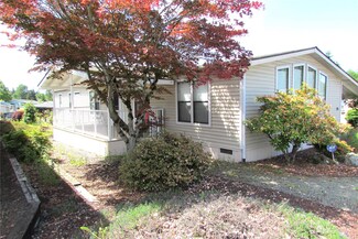 1427 100th St SW Unit 114, Everett, WA 98204