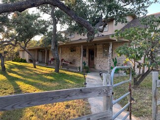 2170 Morgan Ln, Ingleside, TX 78362