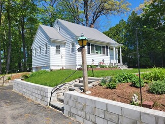 68 Lake St, Shrewsbury, MA 01545