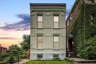 2804 Wyoming St, Saint Louis, MO 63118