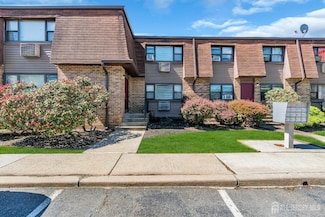 1133 Livingston Ave Unit 11C, North Brunswick, NJ 08902