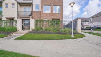 9423 Towne Lake Pkwy, Cypress, TX 77433