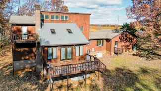 12157 Mountain Rd, Vernon Hill, VA 24597