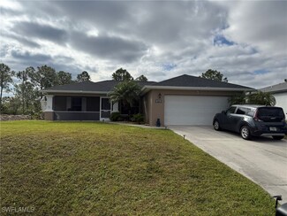 3213 41st St W, Lehigh Acres, FL 33971