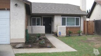 801 Stern Ln, Oxnard, CA 93035