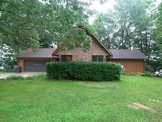 28323 Northern Bluff Dr, Gobles, MI 49055