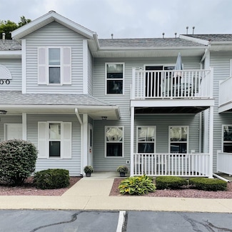 2008 Cambridge Manor Dr, Schenectady, NY 12302