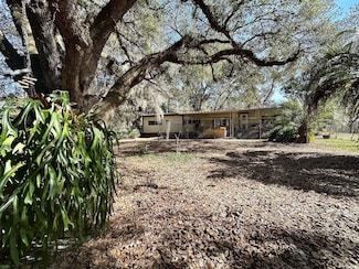13625 NE 167th Place, Fort McCoy, FL 32134