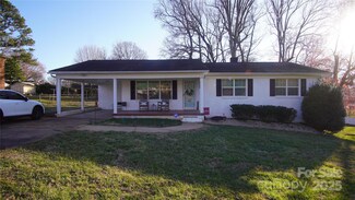 1206 Spring Dr, Shelby, NC 28150