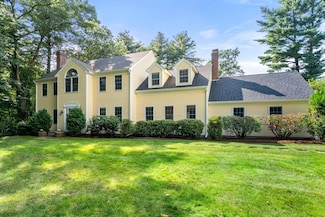 18 Saunders Rd, Sudbury, MA 01776