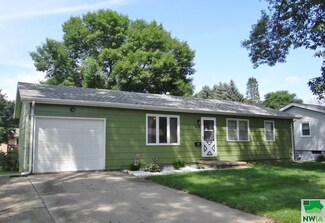 619 Lombardi Rd, Le Mars, IA 51031